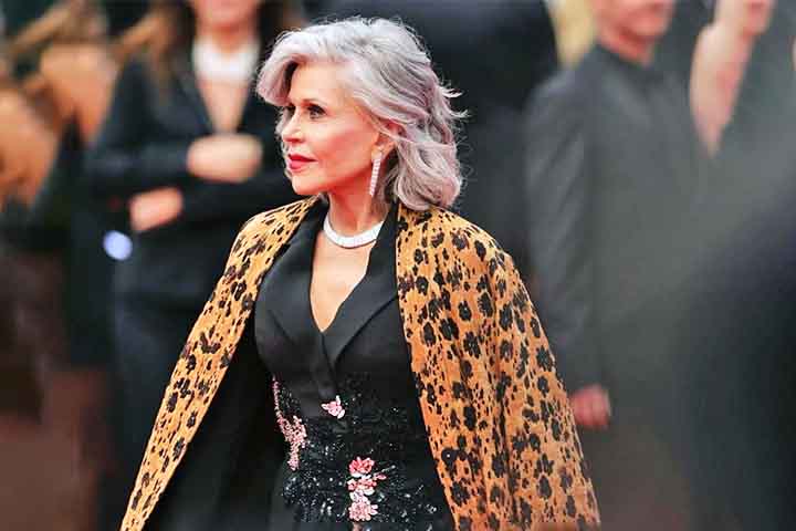 Jane Seymour Fonda nasceu em Nova York no dia 21 de dezembro de 1937. Além da carreira nas telonas, ela atuou como modelo e empresária. 

