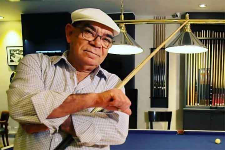 Ele faleceu em 2020, aos 79 anos, deixando um legado importante para a sinuca brasileira. Seu nome continua sendo reverenciado no meio do bilhar, e muitos jogadores ainda se inspiram em seu estilo de jogo preciso e estratégico.

