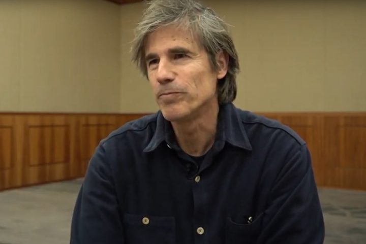 O processo de realização do filme levou cerca de sete anos. O diretor Walter Salles chegou a frequentar a casa onde Rubens Paiva vivia antes de ser levado pelos militares e fez questão de conhecer sua família.