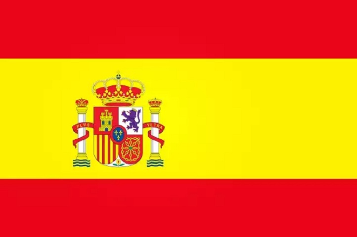 Na Europa, Espanha, Grécia e Itália costumam utilizar a sesta ao longo do dia, com o período de descanso durante o trabalho. Na Espanha, muitos e muitos anos depois, em algumas cidades a jornada de trabalho ficou dividida em duas partes: das 9:00 às 14:00, com pausa de 2 horas para o almoço, voltando de 16:00 até às 20:00.