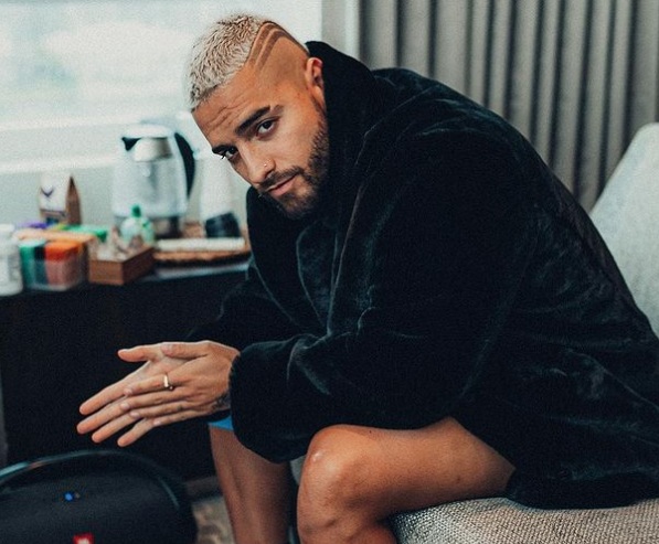 Maluma é líder entre os cantores latinos do sexo masculino no Instagram e tem feito muito sucesso com seu Reggaeton e o pop latino. Cantou com artistas brasileiros como Anitta, Lucas Lucco, entre outros, e também se encantou pelo Brasil.-Instagram/@maluma