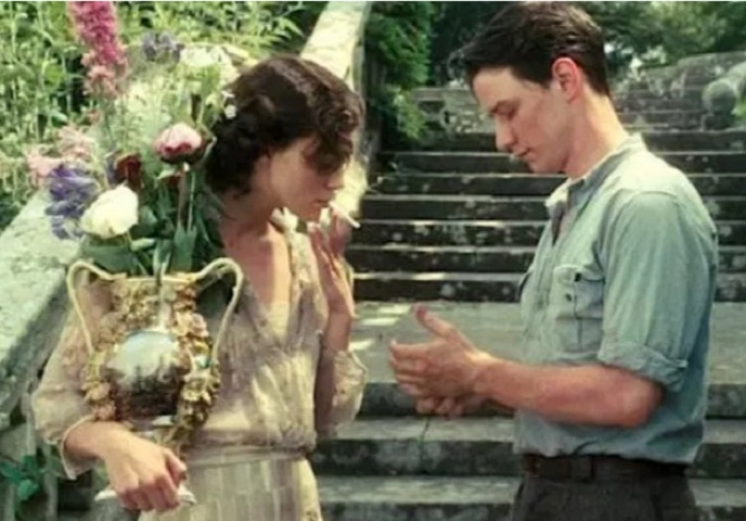 Desejo e ReparaÃ§Ã£o (2008)
Dirigido por Joe Wright, estrelado por Keira Knightley, James McAvoy e Saoirse Ronan.
Um mal-entendido na infÃ¢ncia de uma garota leva a consequÃªncias devastadoras para um casal apaixonado durante a Segunda Guerra Mundial. 
