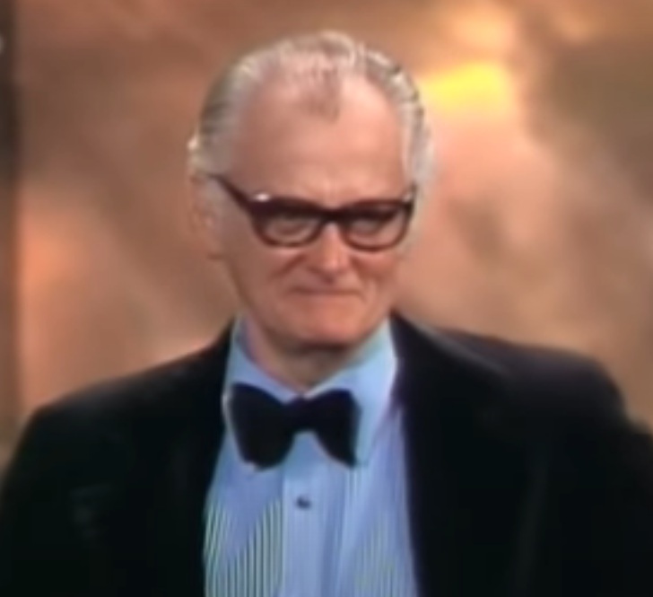 Art Carney - Ano: 1975 - Filme: Estados Unidos - Filme em que atuou: Harry, o amigo de Tonto 