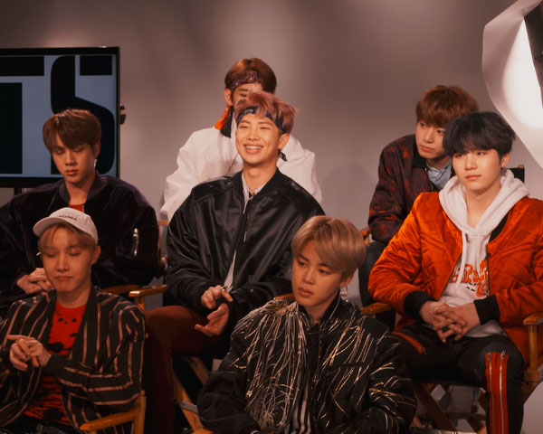 Em 2022, o BTS anunciou uma pausa em suas atividades em grupo para que os membros pudessem cumprir o serviço militar obrigatório na Coreia do Sul. A expectativa é que eles retornem em junho de 2025.