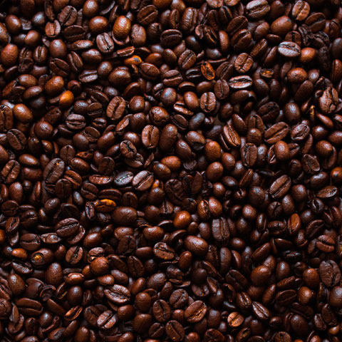  CafÃ©: Reduz a fadiga e promove energia devido Ã  sua alta composiÃ§Ã£o de cafeÃ­na, potente estimulante do Sistema Nervoso Central.