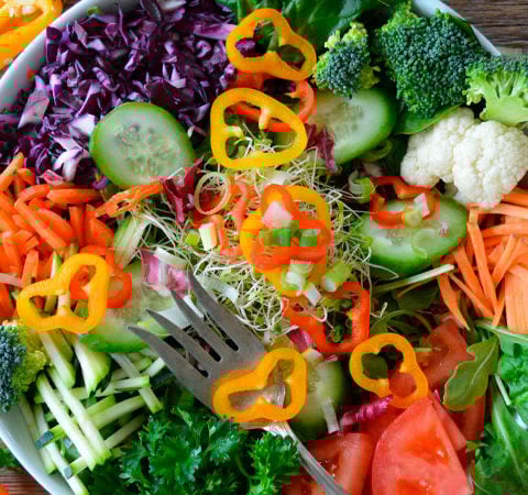 Dicas para valorizar vegetais nutritivos e pouco calóricos na dieta
