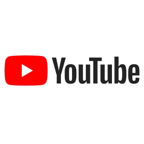 A internet, especialmente o YouTube, ampliou a visibilidade da música gospel e permitiu que artistas independentes conquistassem sucesso por meio de seus próprios canais.
