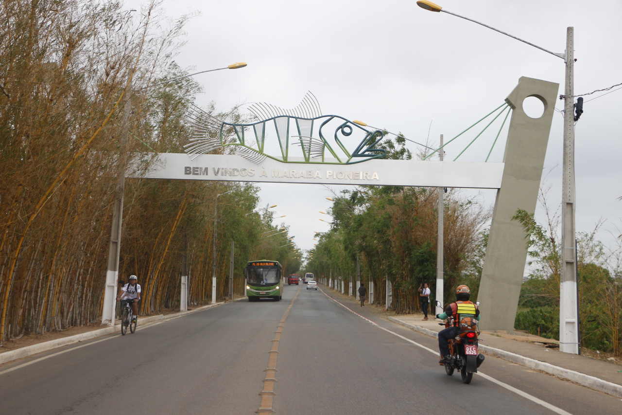 Marabá (PA) – População: cerca de 290 mil. O volume de chuva elevado se deve à combinação do clima tropical úmido com o relevo.