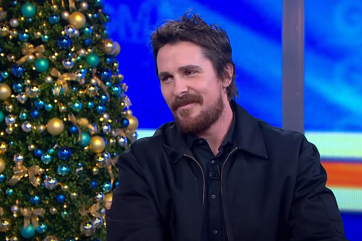 Christian Bale - O ator britânico tem mania de passar embaixo de escadas. Ué, mas não dizem que isso que dá azar?  Sim. Mas Bale, famoso pelo mau humor a ponto de ser rude com os fãs, já disse que o objetivo é "provocar"  o mito dessa superstição.  Nervoso o rapaz. 