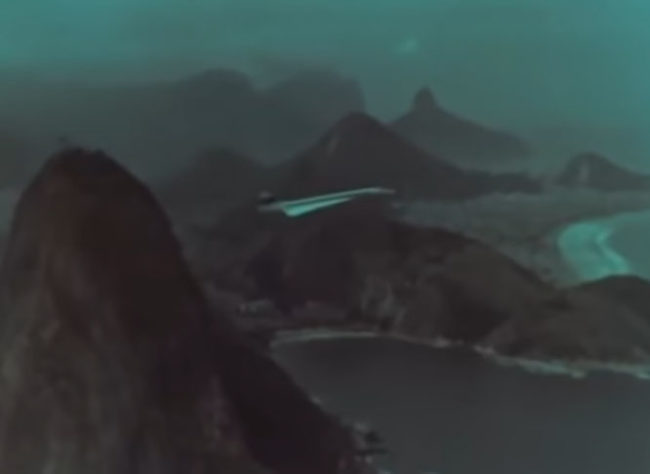 Concorde sobrevoa Rio