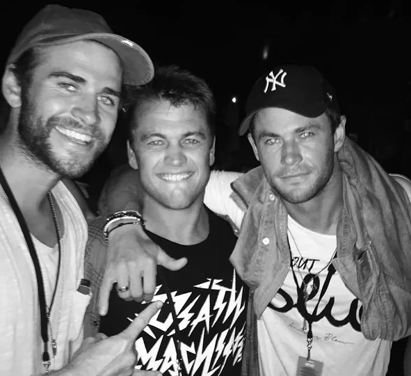 Chris, Liam e Luke Hemsworth- O mais famoso Ã© Chris, intÃ©rprete do super-herÃ³i 