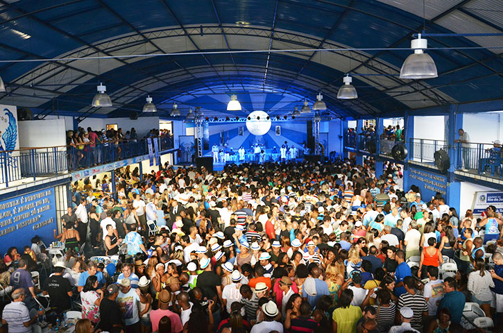 <p>A sede/quadra da Portela, onde são realizados os ensaios e outros eventos, fica em Madureira, bairro da Zona Norte do Rio de Janeiro. </p>
