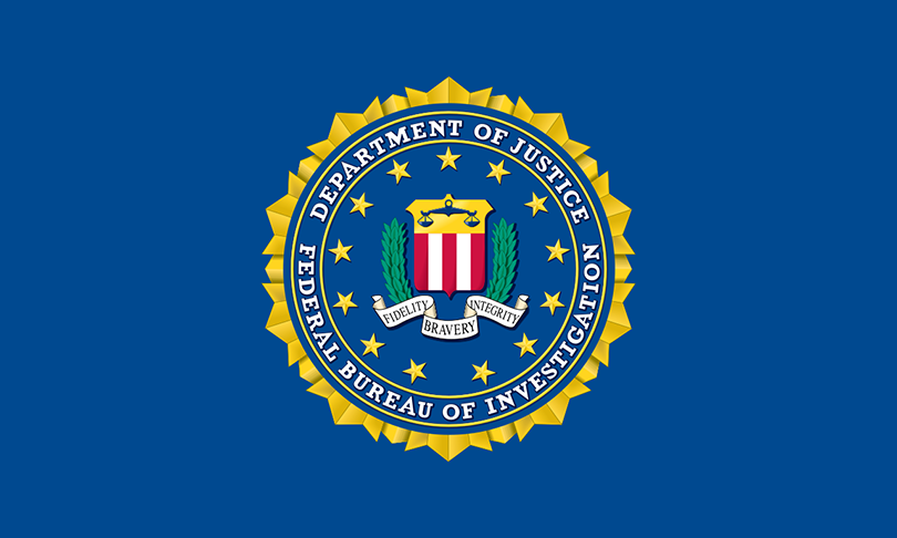 Um homem apontou o padrasto como Assassino do ZodÃ­aco. O FBI (serviÃ§o de inteligÃªncia) examinou um capuz, uma faca com sangue, cartas e fotografias. Mas a suspeita nÃ£o foi confirmada, por falta de provas.
