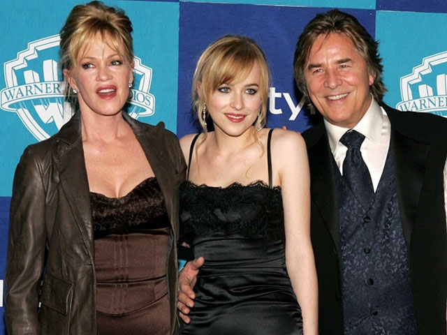 Melanie Griffith e Dakota Johnson - Mãe e filha integram gerações de artistas. Melanie é filha de Tippi Hedren (