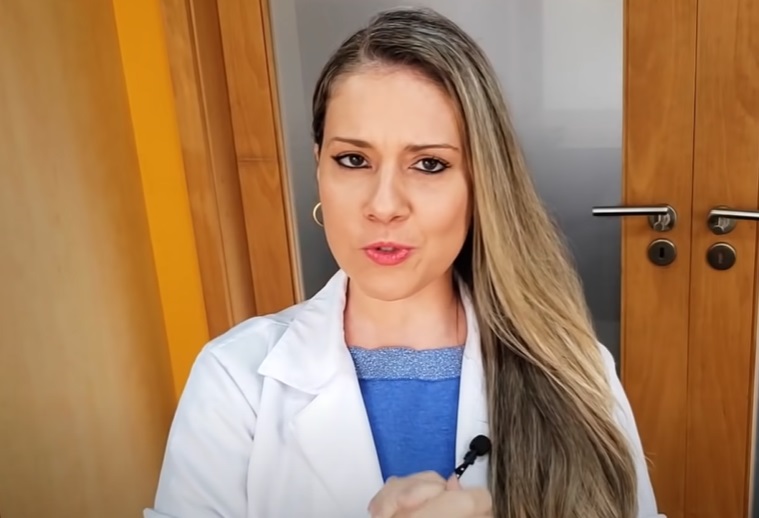 Dica 10: Procure um profissional da saúde: Apesar de estar no final da lista, esse item é um dos mais importantes. Procurar um profissional que entenda do assunto (como um nutricionista, por exemplo) é aumentar suas chances de sucesso e de evitar corretamente "dietas de internet" que oferecem fórmula mágicas e que não levam em conta cada indivíduo e consequências pelo método escolhido. No caso das atividade físicas, é importante buscar um profissional que possa te orientar.