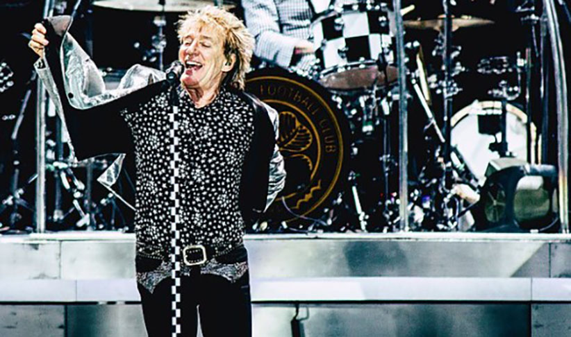 Assim, ela se junta a outras personalidades que também integram a instituição do monarca, como Rod Stewart, Sienna Miller e David Beckham. 
