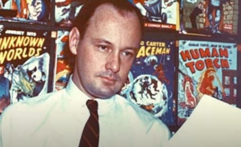 Seu primeiro emprego foi como assistente da editora Timely Comics. uma subdivisão de uma empresa que se tornaria, mais tarde, a famosa Marvel Comics.