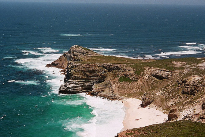 Descubra os cabos que marcam paisagens pelo planeta; e entenda o que são