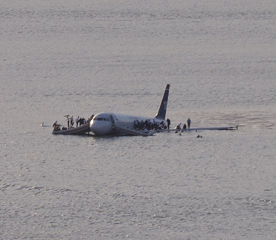 Passageiros nas asas do avião: O incrível resgate no rio Hudson