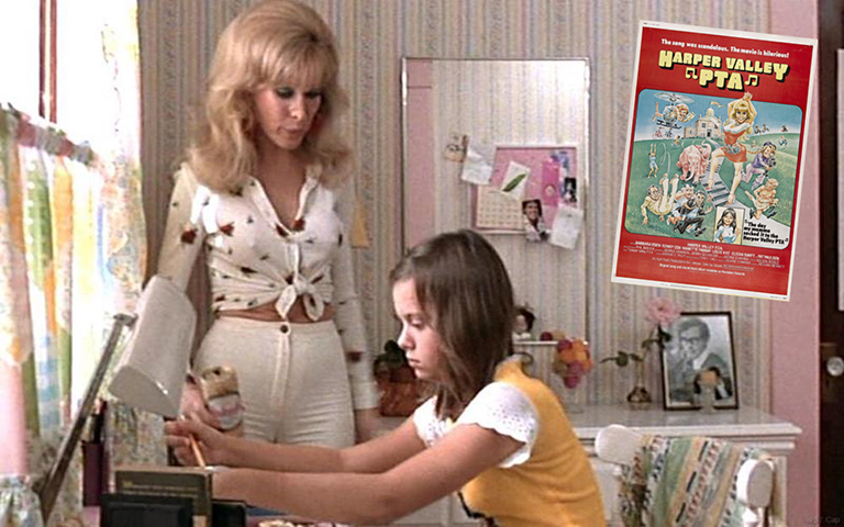 Harper Valley PTA (1968), de Richard Bennett - A atriz Barbara Eden (famosa por 