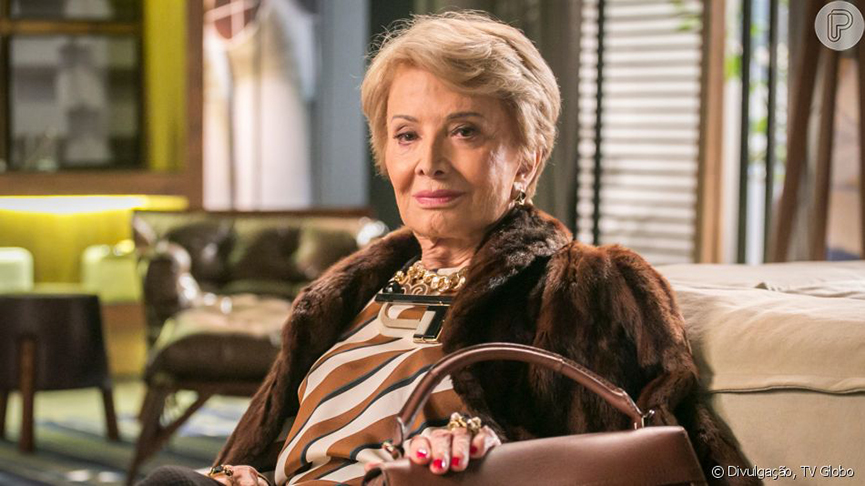 Glória Menezes - 90 anos - Ícone da história da televisão brasileira, ela foi a protagonista de "2-5499 ocupado", a primeira telenovela diária, exibida em 1963, na extinta TV Excelsior. Viúva de Tarcísio Meira após 59 anos de união, interpretou diversos personagens marcantes durante sua trajetória.