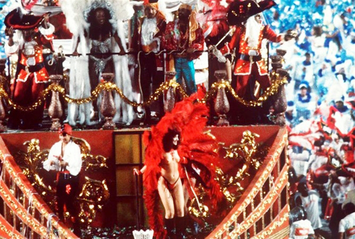 <p>Quem não lembra do refrão da União da Ilha em 1989?  “Eu vou tomar um porre de felicidade Vou sacudir, eu vou zoar toda cidade”. O desfile “Festa Profana” rendeu o 3º lugar à simpática escola carioca, uma das mais queridas do grande público. Mas eternizou um dos sambas mais animados e tocados de todos os tempos.  Pura explosão!</p>
