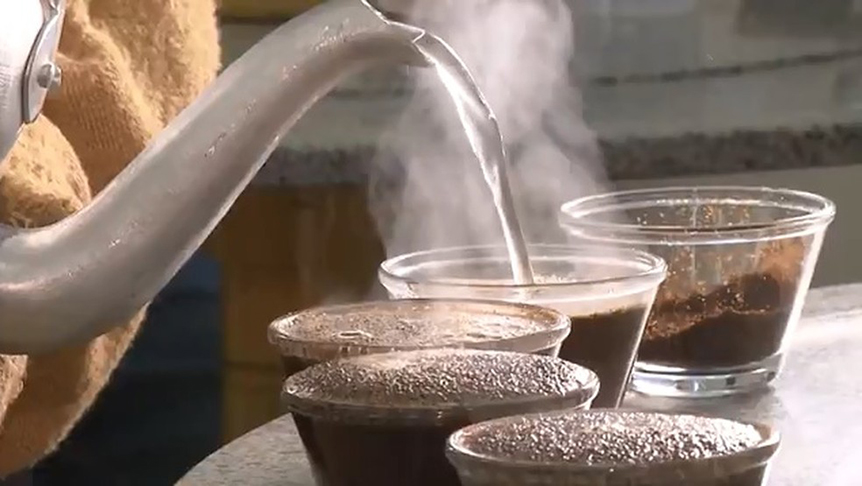 Café e chá mostram potencial na prevenção do câncer de cabeça e pescoço Café e chá mostram potencial na prevenção do câncer de cabeça e pescoço