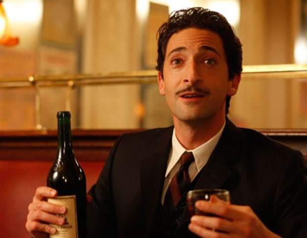 Dalí adorava rinocerontes. No filme "Meia-Noite em Paris", o cineasta Woody Allen brinca com isso quando, numa cena, o personagem de Salvador Dalí (interpretado por Adrien Brody) fala com entusiasmo: "Rinocerontes" - Divulgação