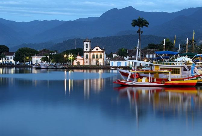 Paraty reúne cultura, arquitetura colonial e natureza exuberante