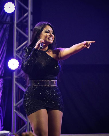 Paulinha Abelha - Calcinha Preta