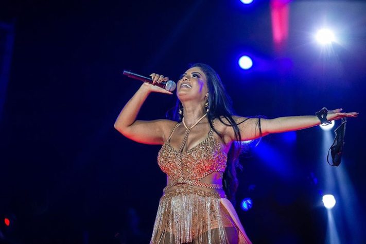 Paulinha Abelha - Calcinha Preta