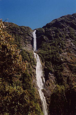 Cachoeiras e cataratas deslumbrantes pelo planeta 