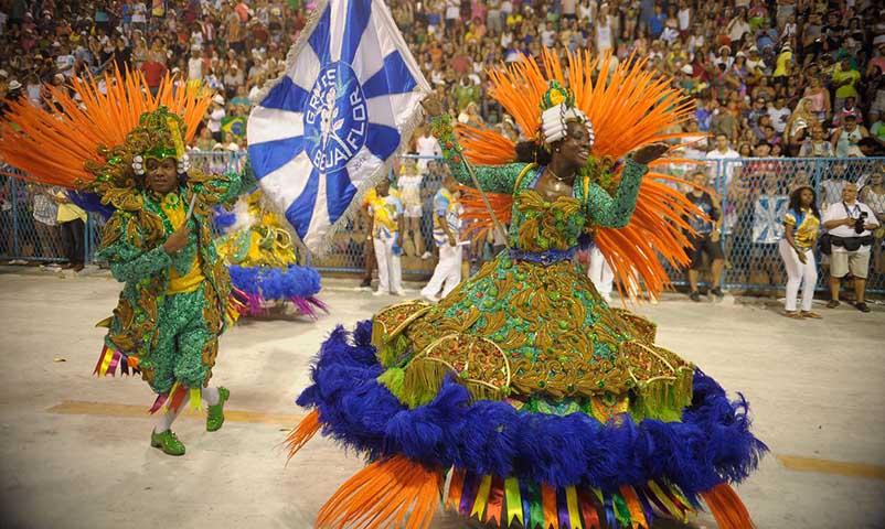 No Rio de Janeiro, o terceiro lugar é da Beija-Flor, escola de Nilopólis, cidade vizinha ao Rio. São 14 títulos: 1976, 1977, 1978, 1980, 1983, 1998, 2003, 2004, 2005, 2007, 2008, 2011, 2015 e 2018. 