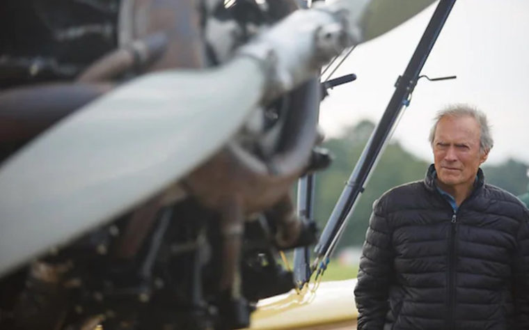 Famosos que sabem pilotar aviões ou helicópteros 