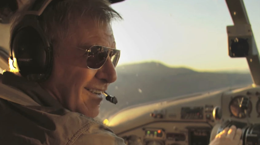 Famosos que sabem pilotar aviões ou helicópteros 