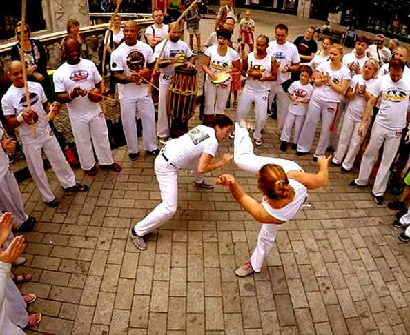 Outro grande da Capoeira no Brasil foi o Mestre Pastinha.