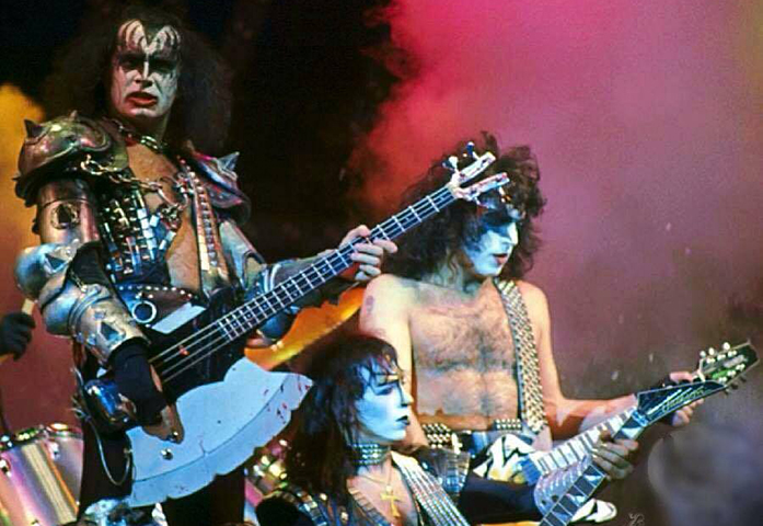 Banda Kiss