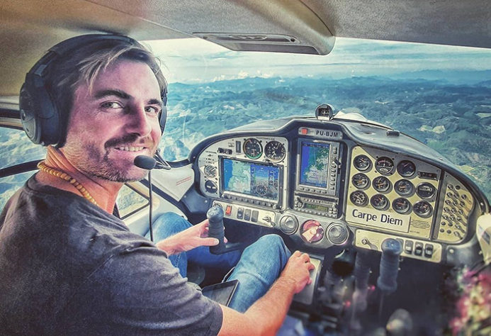 Famosos que sabem pilotar aviões ou helicópteros 