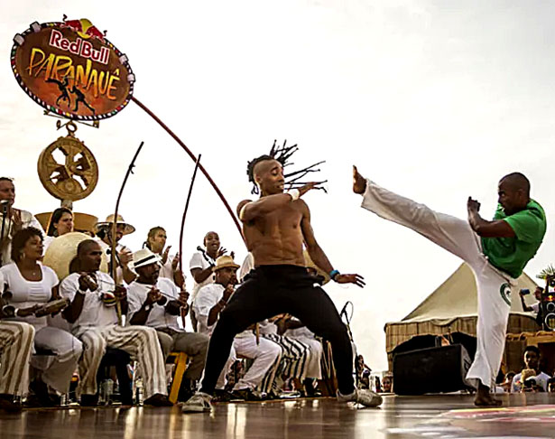 Como prêmio, Ratto ganhou uma viagem aos Estados Unidos e três dias na academia do Mestre João Grande, um ícone da capoeira mundial.