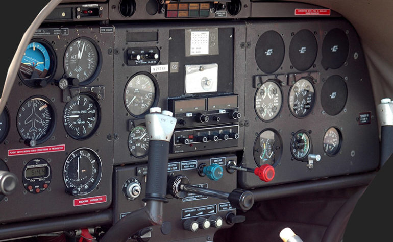 Famosos que sabem pilotar aviões ou helicópteros 