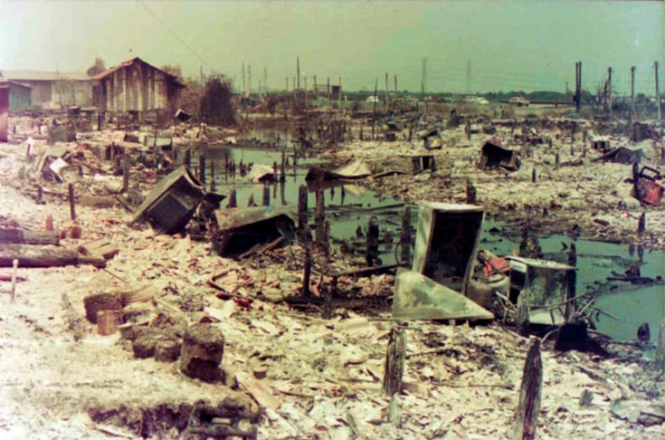 O ponto de virada veio após o incêndio da Vila Socó, em 24 de fevereiro de 1984, que matou 93 pessoas.