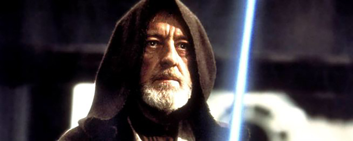 No cinema,  dentre vários sucessos, Alec Guinness foi Obi-Wan Kenobi, em Star Wars. Ele tinha o título nobre de Sir. Morreu em 5/8/2000 aos 86 anos. 