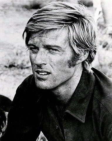 Charles Robert Redford Jr. nasceu em 18 de agosto de 1936, em Santa Monica, Califórnia.-Domínio público