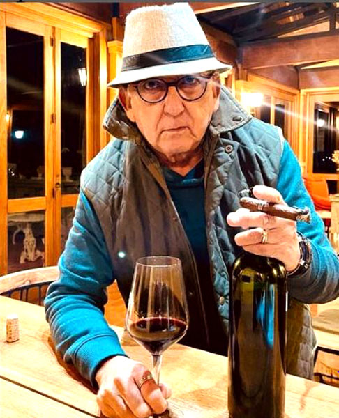 Engenheiro processa empresa de vinhos de Galvão Bueno - Reprodução Instagram 
