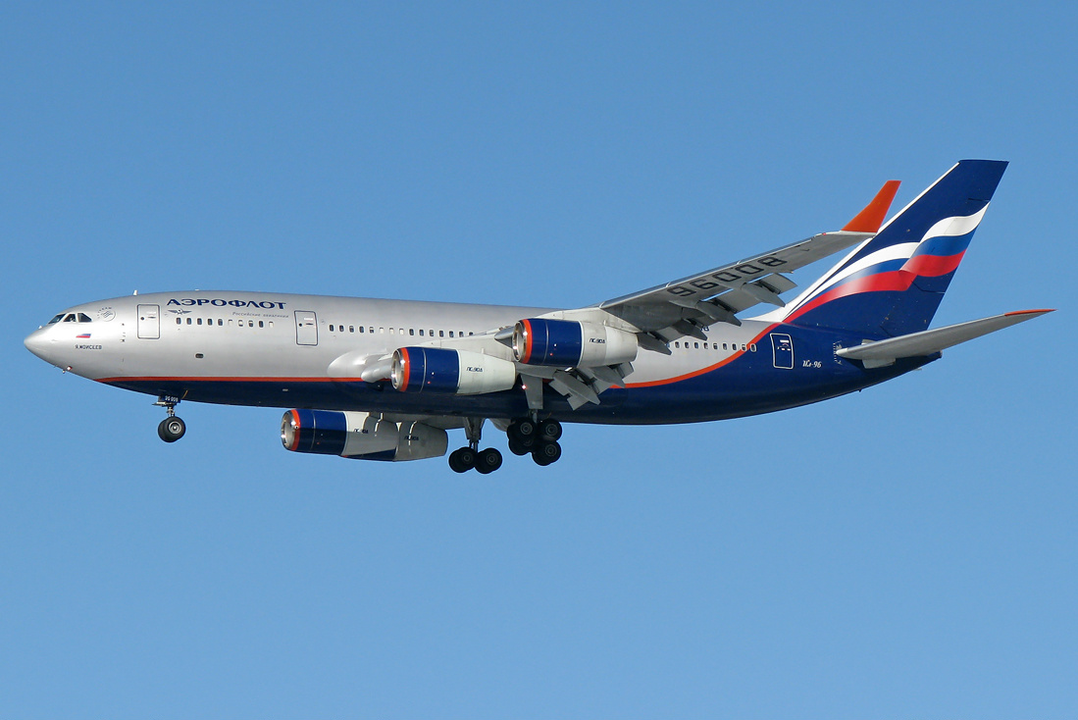 O avião é um Ilyushin Il-96, de fabricação russa, da companhia Ilyushin - um modelo que começou a ser produzido em 1993, a partir de um protótipo criado em 1988. 
