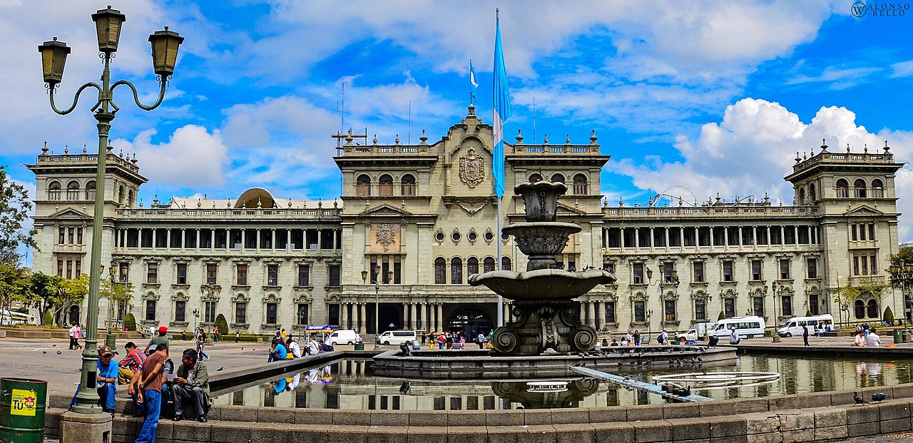 Guatemala (América Central) - 24 pontos. Capital: Cidade da Guatemala.  População: 17,2  milhões 