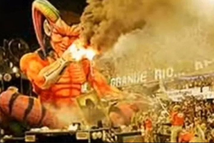 <p>Em 2007, o fogo destruiu parte do abre-alas da Unidos da Tijuca, durante o Desfile das Campeãs.</p>
