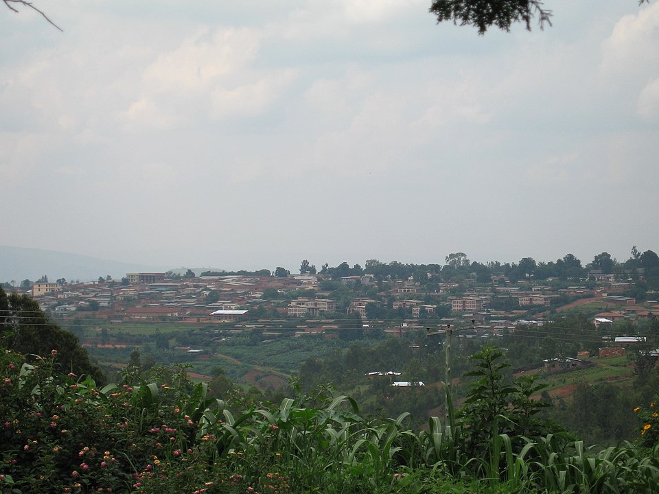 Burundi (África Oriental) - 17 pontos - Capital: Gitega.  População: 12 milhões  