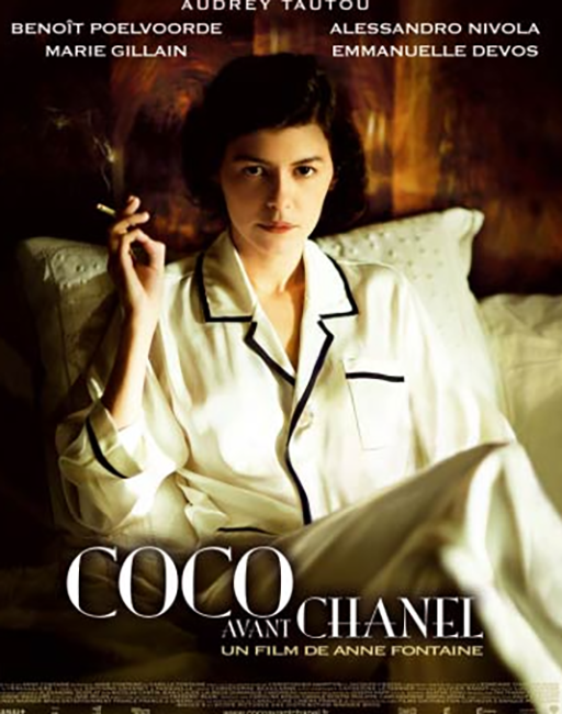 Tanto que o cartaz promocional do filme Coco Chanel  foi vetado, em 2009, na publicidade na FranÃ§a, pois tem Audrey Tautou segurando um cigarro - o que foi considerado uma propaganda de cigarro (proibida no paÃ­s). -divulgaÃ§Ã£o