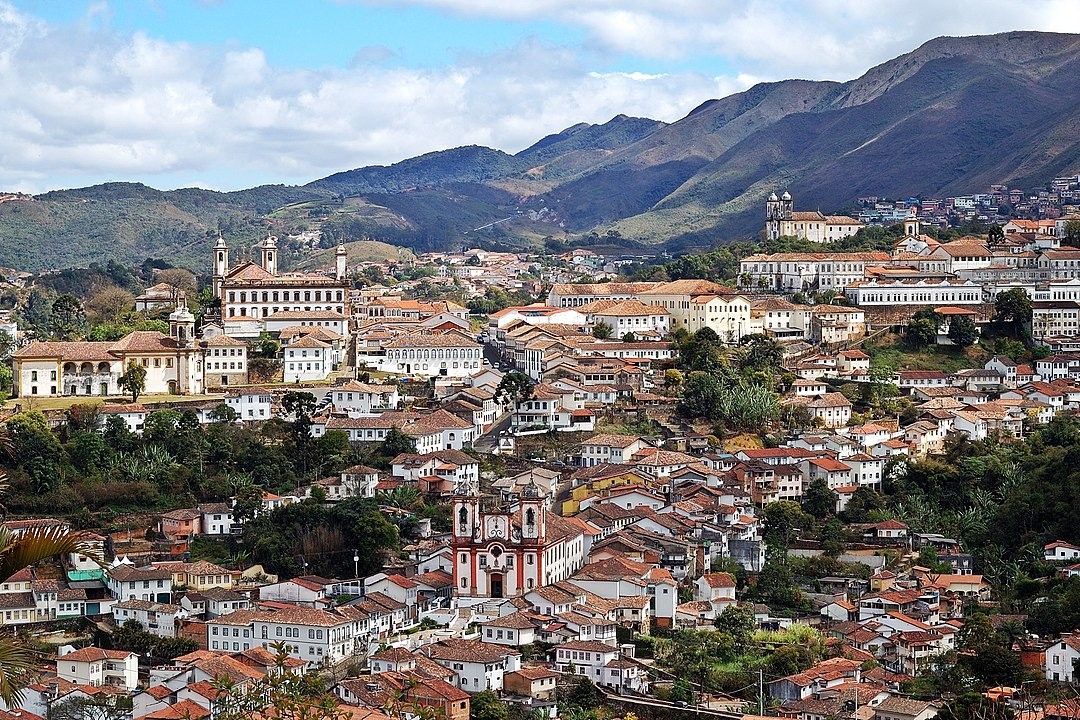 A casa de Tiradentes em Vila Rica (atual Ouro Preto) foi demolida e o chão recebeu sal para que nada pudesse brotar no solo.